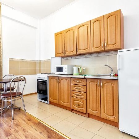 423 Lighthouse Apartments - Traveler'S Choice 알마티 외부 사진