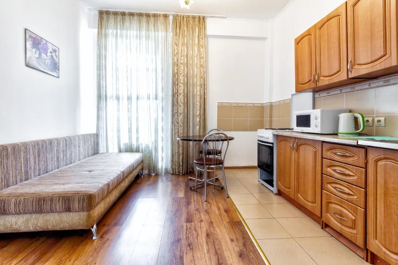 423 Lighthouse Apartments - Traveler'S Choice 알마티 외부 사진